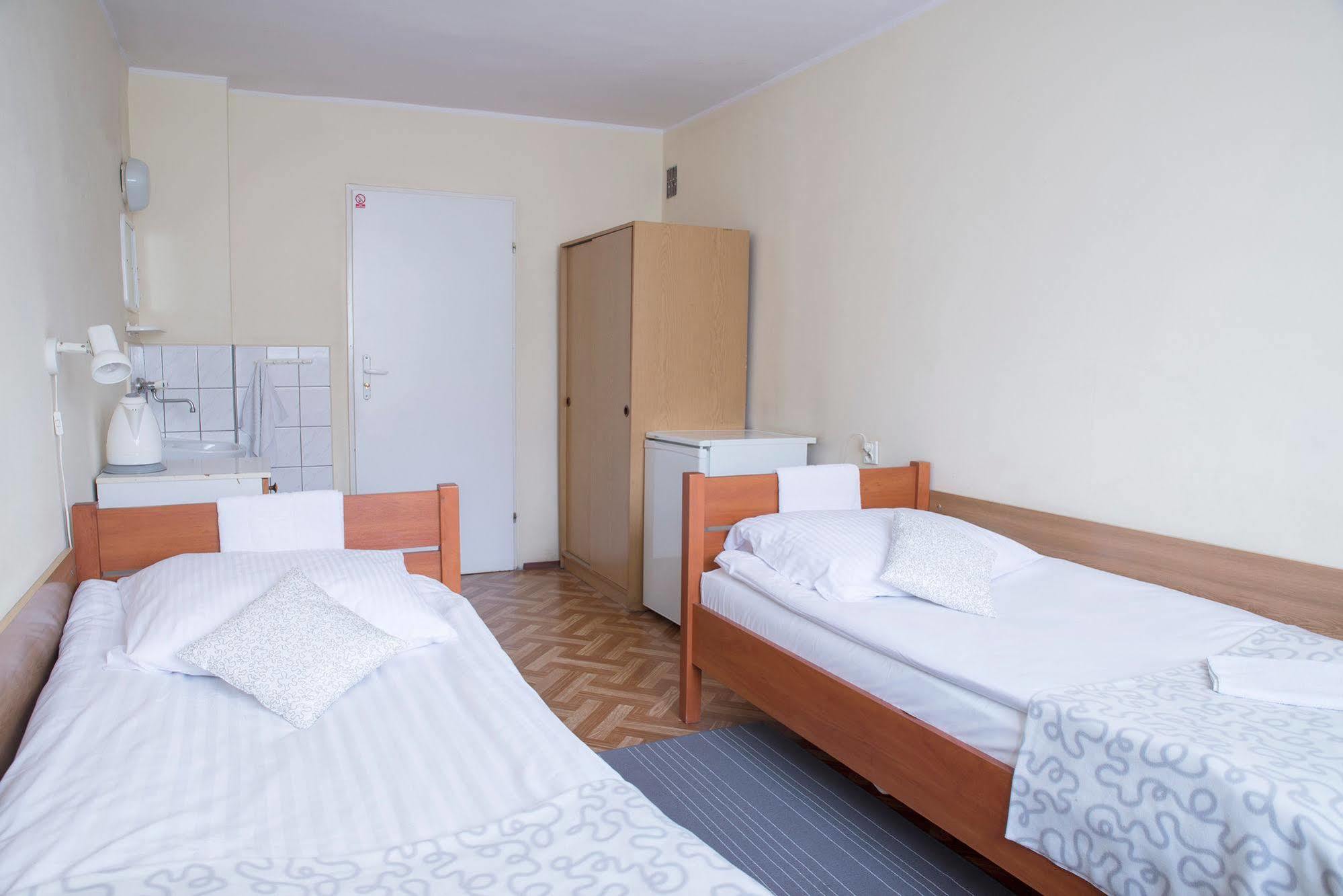 Trio Hostel Breslau Exterior foto